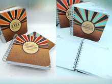 Carica l'immagine nel visualizzatore di Gallery, Maxi Agenda Giornaliera