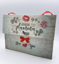 Carica l'immagine nel visualizzatore di Gallery, Album di figurine con Bag