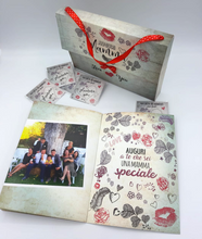 Carica l'immagine nel visualizzatore di Gallery, Album di figurine con Bag