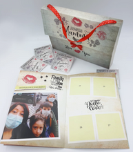 Carica l'immagine nel visualizzatore di Gallery, Album di figurine con Bag