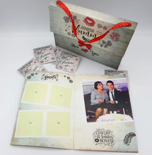 Carica l'immagine nel visualizzatore di Gallery, Album di figurine con Bag