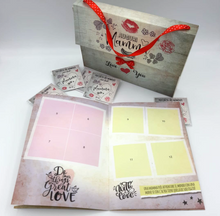 Carica l'immagine nel visualizzatore di Gallery, Album di figurine con Bag