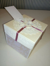 Carica l'immagine nel visualizzatore di Gallery, Explosion Box per qualsiasi occasione